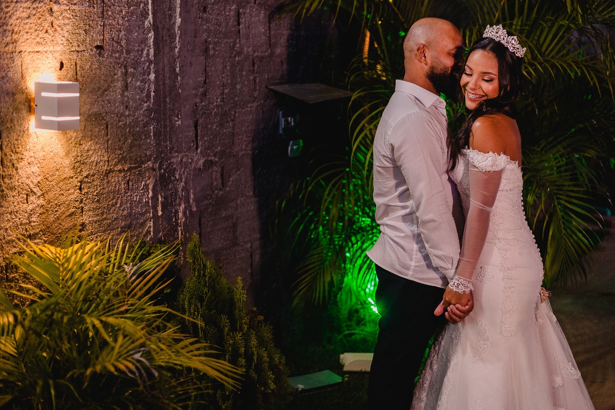 Casamento da Larissa e Janiel
Realizado em Francisco Badaró-MG
Fotografo: Leandro Sales
Festa: Badaras Club
Fotografia de casamento em Berilo e região
Chapada do Norte
José Gonçalves de Minas
Jenipapo de Minas
Leliveldia
Fotografo de evento em Berilo