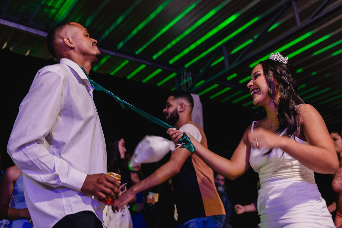 Casamento da Larissa e Janiel
Realizado em Francisco Badaró-MG
Fotografo: Leandro Sales
Festa: Badaras Club
Fotografia de casamento em Berilo e região
Chapada do Norte
José Gonçalves de Minas
Jenipapo de Minas
Leliveldia
Fotografo de evento em Berilo
