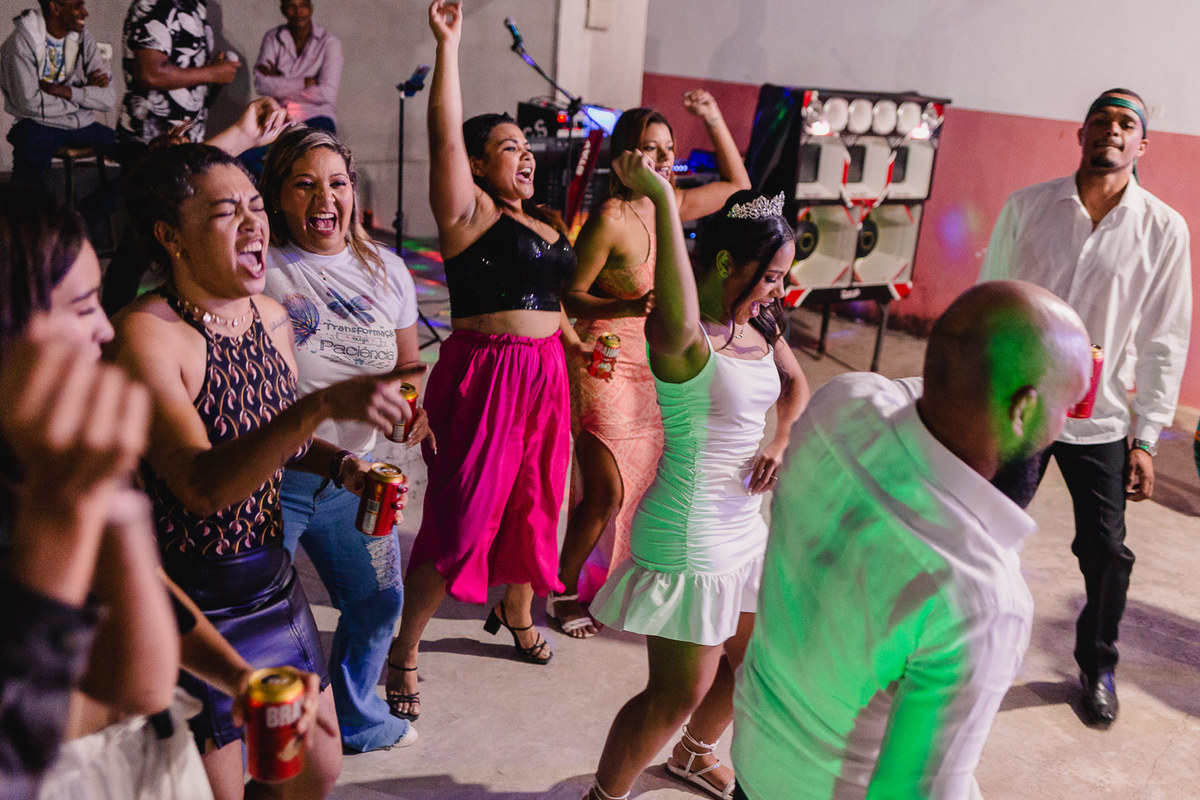 Casamento da Larissa e Janiel
Realizado em Francisco Badaró-MG
Fotografo: Leandro Sales
Festa: Badaras Club
Fotografia de casamento em Berilo e região
Chapada do Norte
José Gonçalves de Minas
Jenipapo de Minas
Leliveldia
Fotografo de evento em Berilo