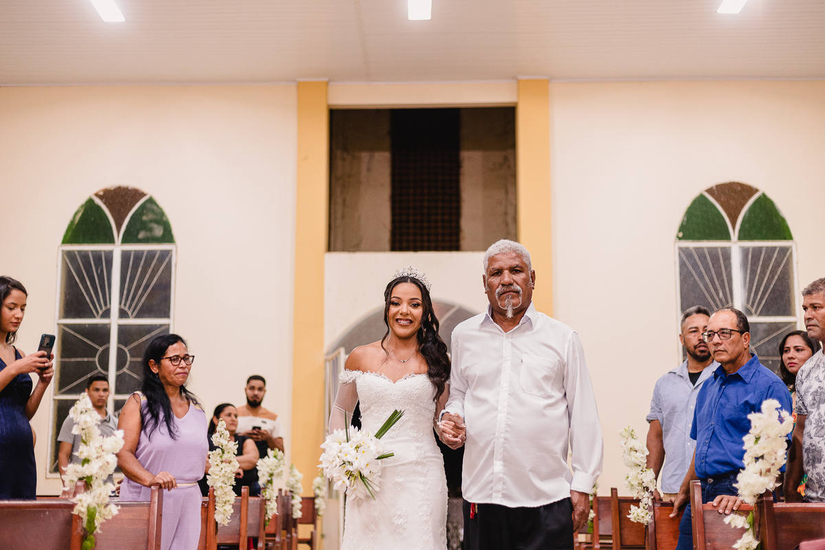 Casamento da Larissa e Janiel
Realizado em Francisco Badaró-MG
Fotografo: Leandro Sales
Festa: Badaras Club
Fotografia de casamento em Berilo e região
Chapada do Norte
José Gonçalves de Minas
Jenipapo de Minas
Leliveldia
Fotografo de evento em Berilo