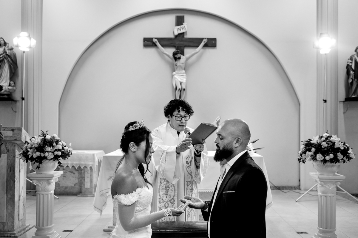 Casamento da Larissa e Janiel
Realizado em Francisco Badaró-MG
Fotografo: Leandro Sales
Festa: Badaras Club
Fotografia de casamento em Berilo e região
Chapada do Norte
José Gonçalves de Minas
Jenipapo de Minas
Leliveldia
Fotografo de evento em Berilo