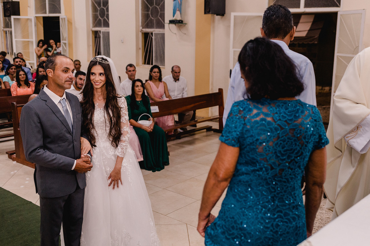 Casamento do Wilson e Naiana, realizado em Francisco Badaró - MG, Igreja Matriz de Nossa Senhora da Conceição.
Fotografo Leandro Sales
Fotografia de Casamento em Berilo e Região

Jenipapo de Minas
Chapada do Norte
Minas Novas
José Gonçalves de Minas