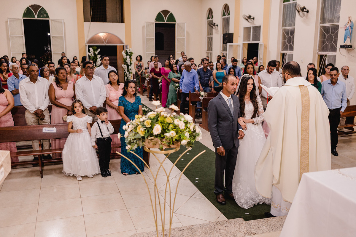 Casamento do Wilson e Naiana, realizado em Francisco Badaró - MG, Igreja Matriz de Nossa Senhora da Conceição.
Fotografo Leandro Sales
Fotografia de Casamento em Berilo e Região

Jenipapo de Minas
Chapada do Norte
Minas Novas
José Gonçalves de Minas