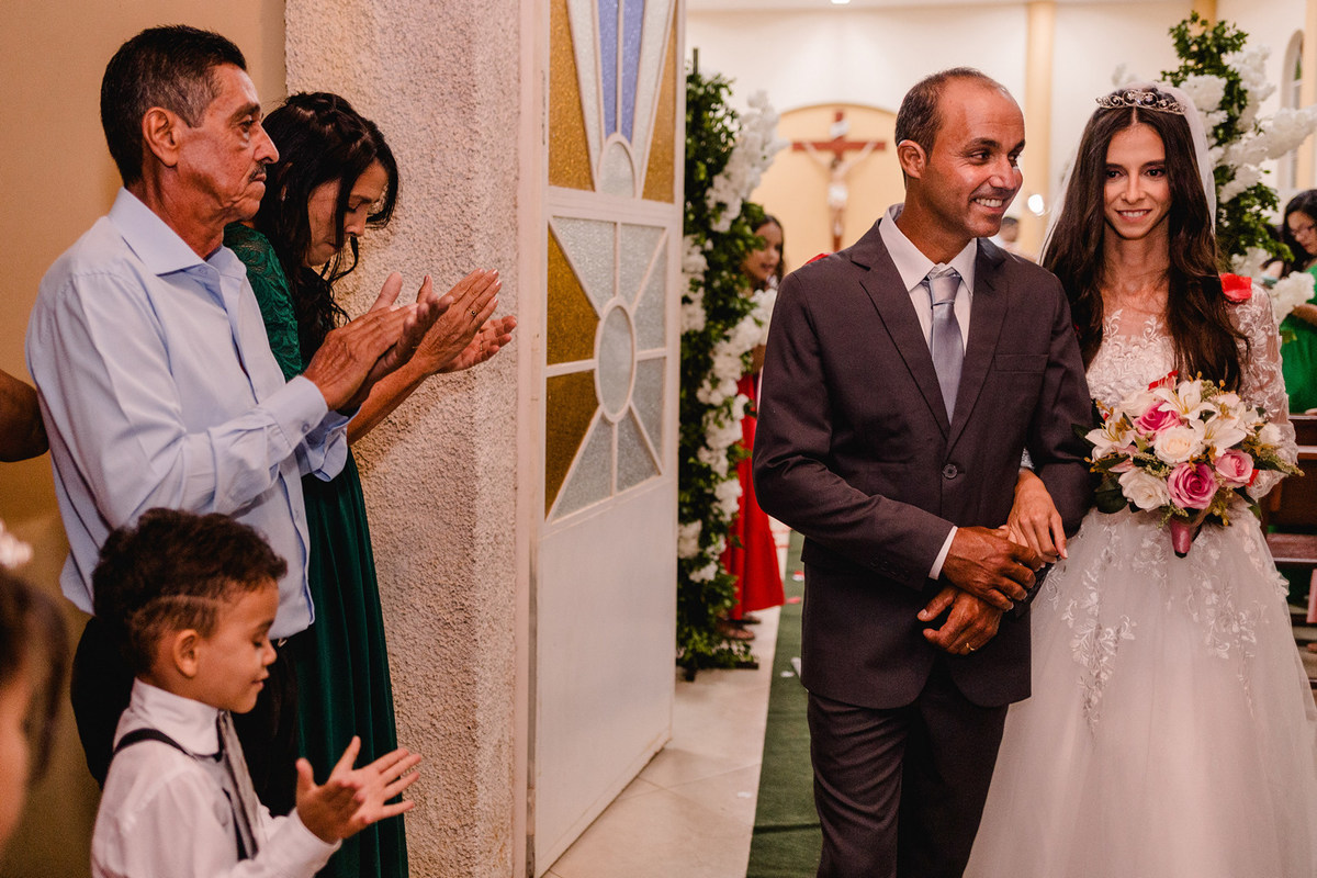 Casamento do Wilson e Naiana, realizado em Francisco Badaró - MG, Igreja Matriz de Nossa Senhora da Conceição.
Fotografo Leandro Sales
Fotografia de Casamento em Berilo e Região

Jenipapo de Minas
Chapada do Norte
Minas Novas
José Gonçalves de Minas