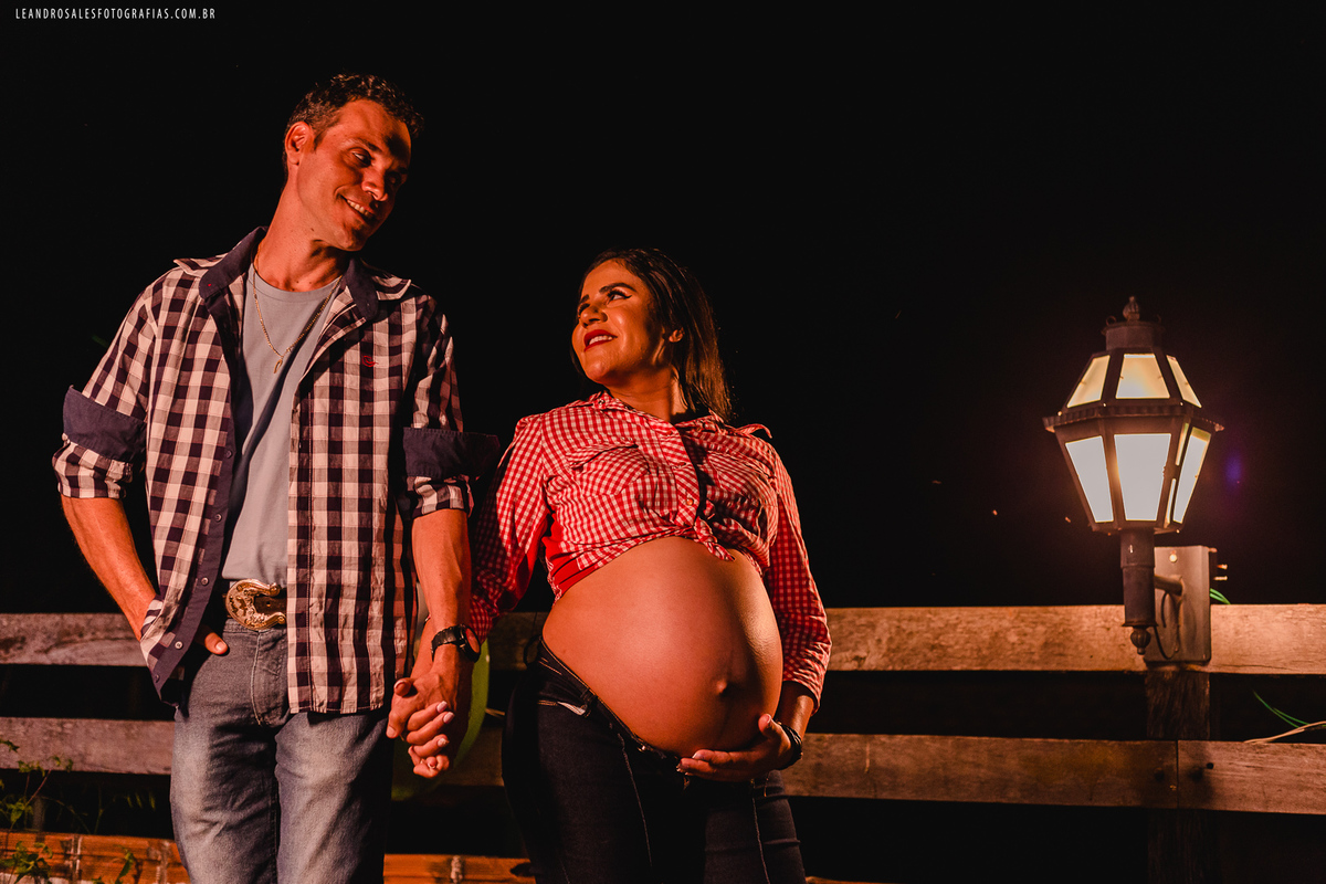 Ensaio Fotográfico de Gestante da Letícia e Cristiam à espera do Natanael
Fotografo: Leandro Sales Fotografias
Locação: Fazenda Pinheiro
Berilo
Virgem da Lapa
Jenipapo de Minas
Chapada do Norte
José Gonçalves de Minas
Minas Novas
Francisco Badaró
Araçuaí