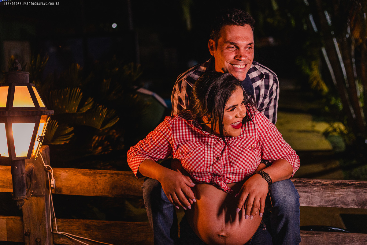 Ensaio Fotográfico de Gestante da Letícia e Cristiam à espera do Natanael
Fotografo: Leandro Sales Fotografias
Locação: Fazenda Pinheiro
Berilo
Virgem da Lapa
Jenipapo de Minas
Chapada do Norte
José Gonçalves de Minas
Minas Novas
Francisco Badaró
Araçuaí