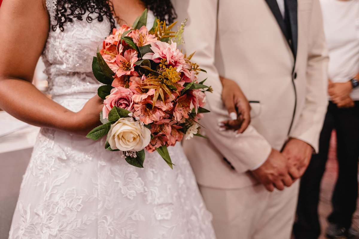 Casamento da Aline e Pedro
realizado na igreja do Rosário em Chapada do Norte.
Fotografo: Leandro Sales - Berilo

Virgem da Lapa
Minas Novas
Francisco Badaró
Jenipapo de Minas
José Gonçalves de Minas