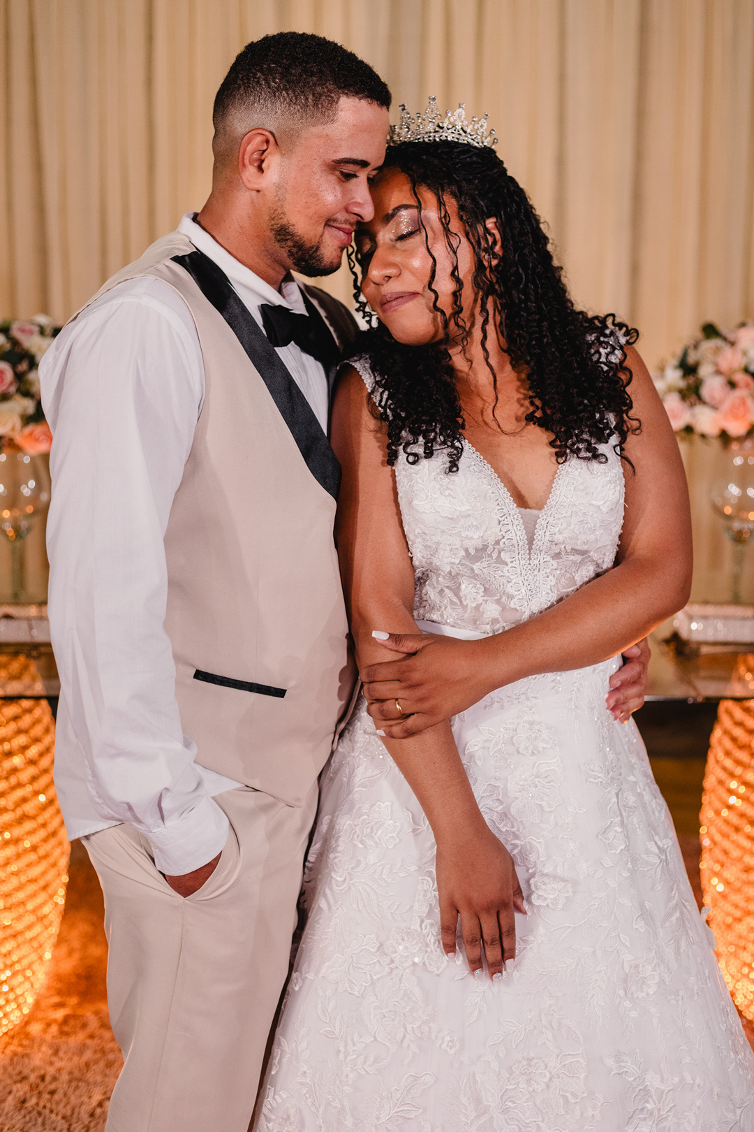 Casamento da Aline e Pedro
realizado na igreja do Rosário em Chapada do Norte.
Fotografo: Leandro Sales - Berilo

Virgem da Lapa
Minas Novas
Francisco Badaró
Jenipapo de Minas
José Gonçalves de Minas