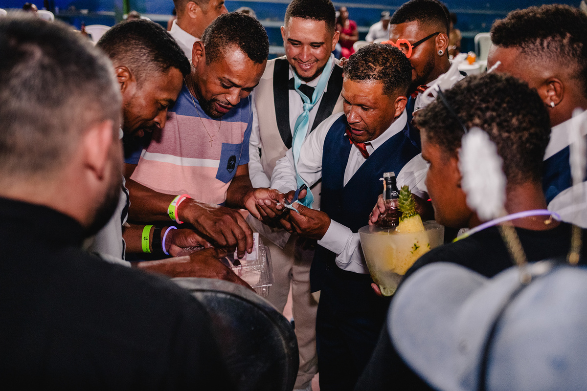 Casamento da Aline e Pedro
realizado na igreja do Rosário em Chapada do Norte.
Fotografo: Leandro Sales - Berilo

Virgem da Lapa
Minas Novas
Francisco Badaró
Jenipapo de Minas
José Gonçalves de Minas