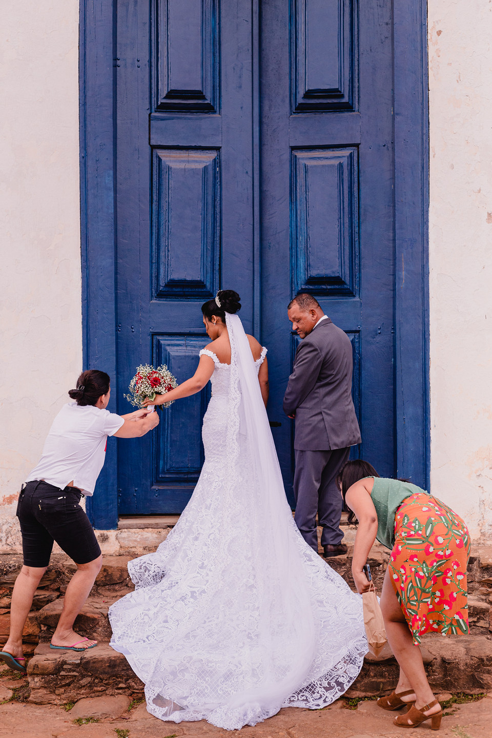 Casamento da Fabiana e Claudinei, realizado em Berilo na Igreja Matriz de Nossa Senhora da Conceição. Fotografia: Leandro Sales
Chapada do Norte
Minas Novas
José Gonçalves de Minas
Francisco Badaró
Jenipapo de Minas