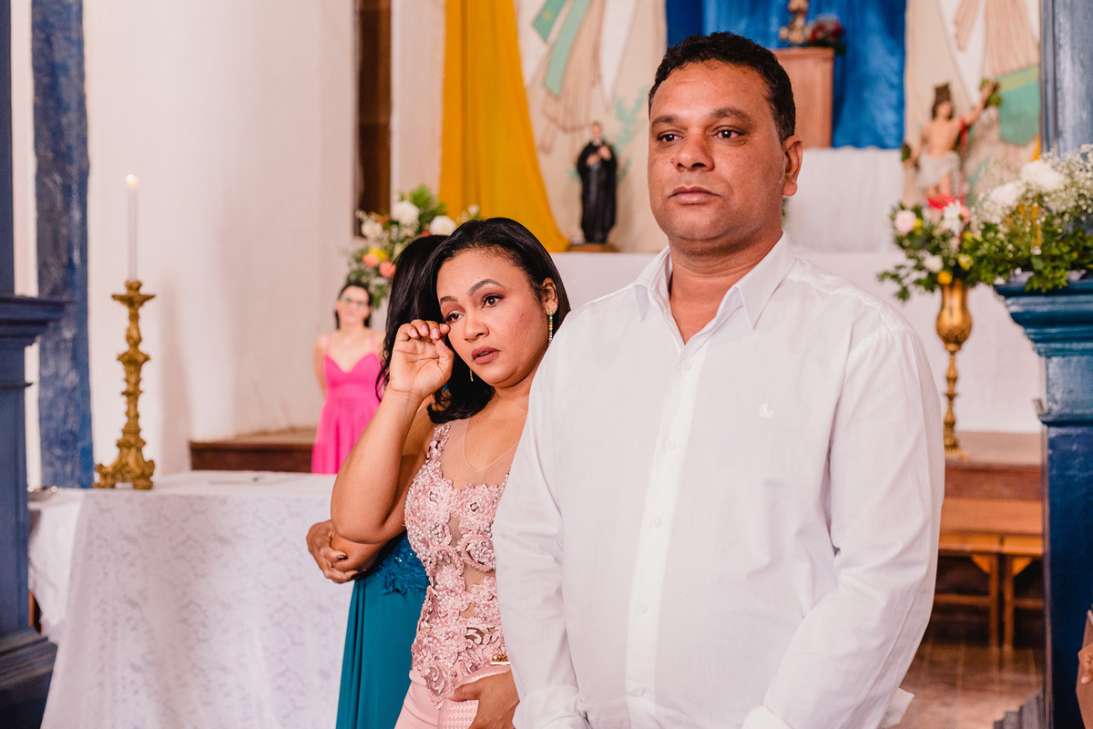 Casamento da Fabiana e Claudinei, realizado em Berilo na Igreja Matriz de Nossa Senhora da Conceição. Fotografia: Leandro Sales
Chapada do Norte
Minas Novas
José Gonçalves de Minas
Francisco Badaró
Jenipapo de Minas