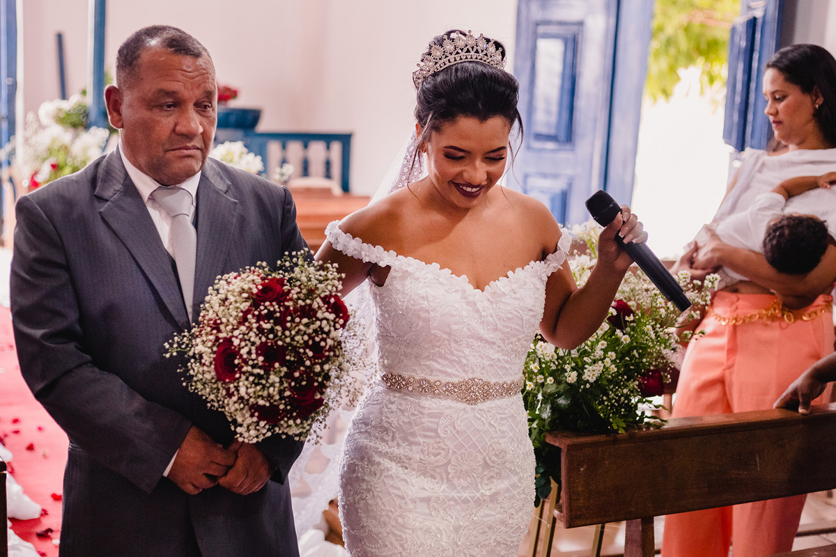 Casamento da Fabiana e Claudinei, realizado em Berilo na Igreja Matriz de Nossa Senhora da Conceição. Fotografia: Leandro Sales
Chapada do Norte
Minas Novas
José Gonçalves de Minas
Francisco Badaró
Jenipapo de Minas