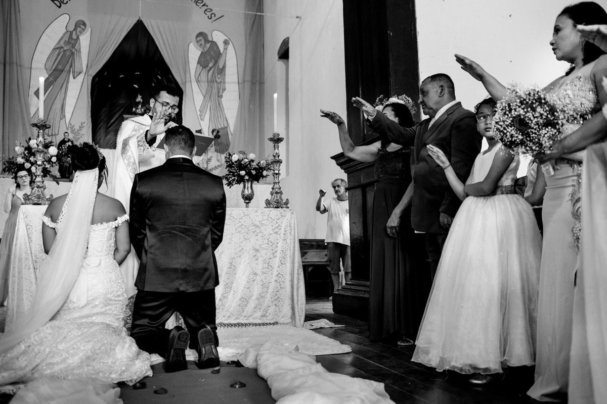 Casamento da Fabiana e Claudinei, realizado em Berilo na Igreja Matriz de Nossa Senhora da Conceição. Fotografia: Leandro Sales
Chapada do Norte
Minas Novas
José Gonçalves de Minas
Francisco Badaró
Jenipapo de Minas