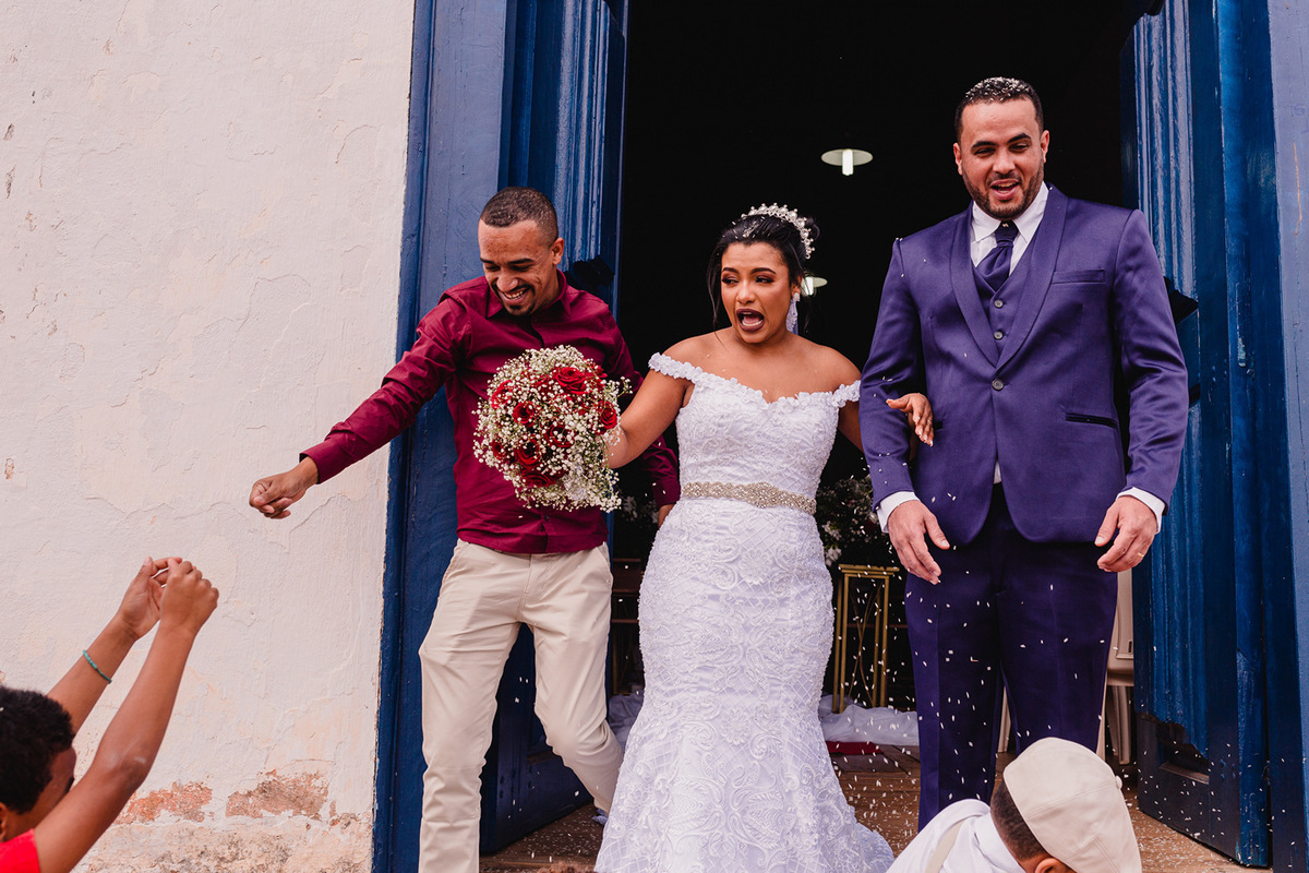 Casamento da Fabiana e Claudinei, realizado em Berilo na Igreja Matriz de Nossa Senhora da Conceição. Fotografia: Leandro Sales
Chapada do Norte
Minas Novas
José Gonçalves de Minas
Francisco Badaró
Jenipapo de Minas