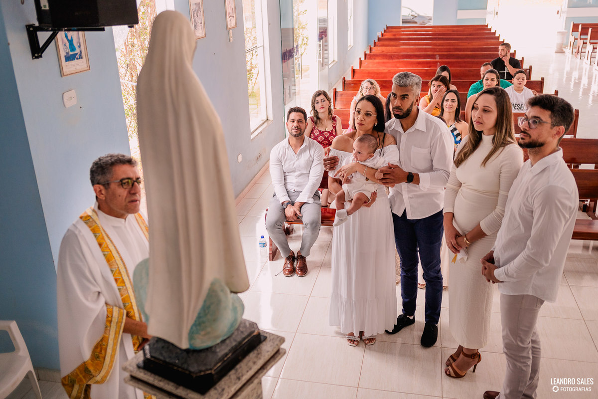 Batizado da Josiane e do Benicio realizado em Francisco Badaró - MG 
Fotografo: Leandro Sales
Berilo
Virgem da Lapa
José Gonçalves de Minas
Jenipapo de Minas
Lelivéldia
Chapada do Norte