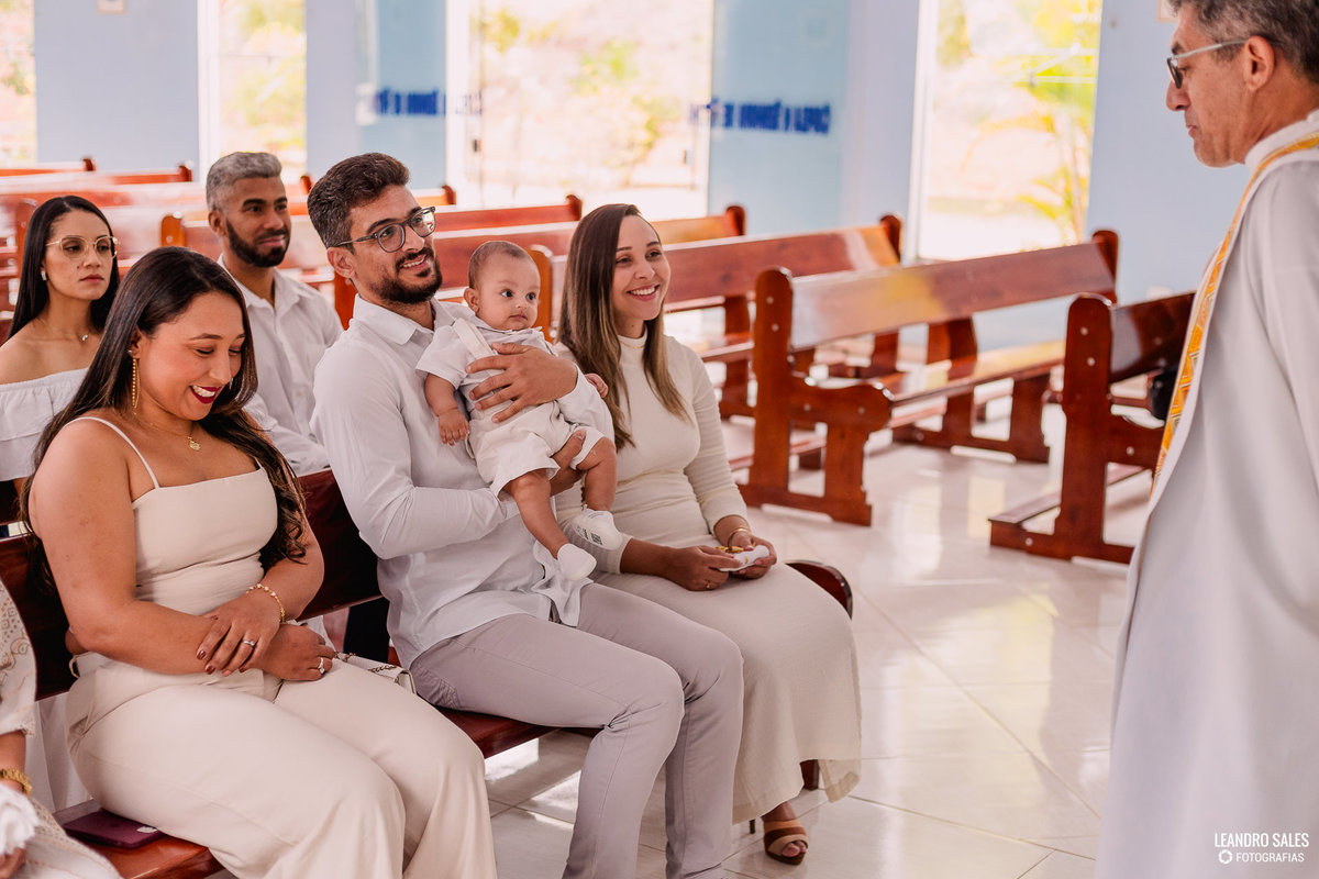 Batizado da Josiane e do Benicio realizado em Francisco Badaró - MG 
Fotografo: Leandro Sales
Berilo
Virgem da Lapa
José Gonçalves de Minas
Jenipapo de Minas
Lelivéldia
Chapada do Norte
