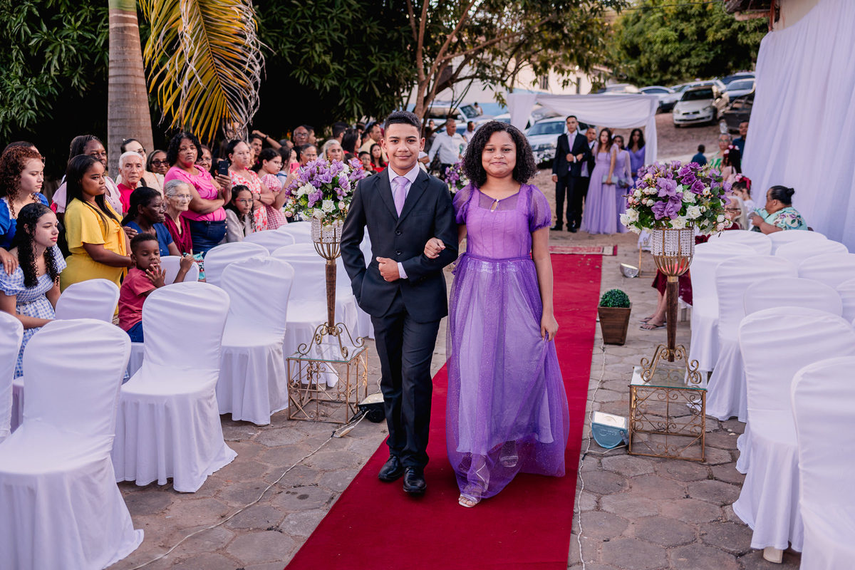 Casamento da Daiane e Filipe realizado no Recanto das Artes - Chapada do Norte MG
Fotografo: Leandro Sales
Berilo
Santa Rita
Cachoeira
São João da Boa Vista
Minas Novas
Francisco Badaró
Jenipapo de Minas
José Gonçalves de Minas
