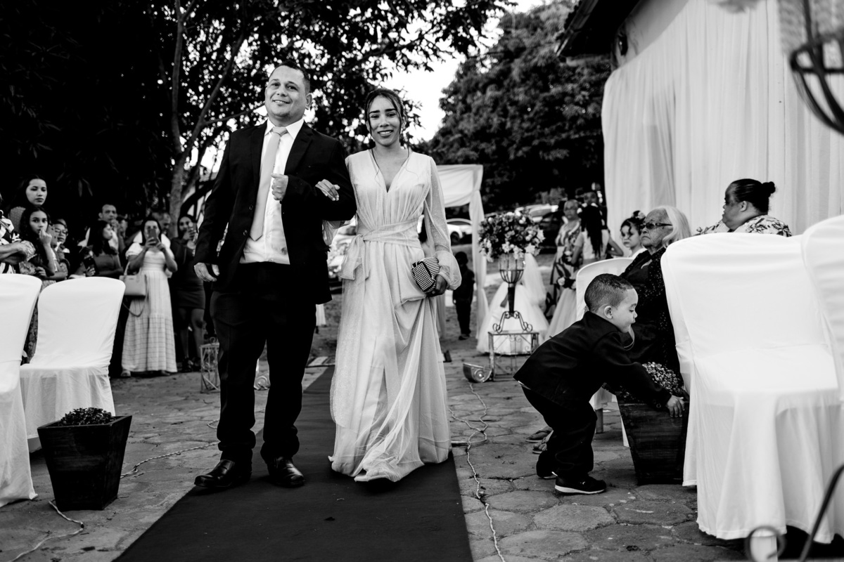 Casamento da Daiane e Filipe realizado no Recanto das Artes - Chapada do Norte MG
Fotografo: Leandro Sales
Berilo
Santa Rita
Cachoeira
São João da Boa Vista
Minas Novas
Francisco Badaró
Jenipapo de Minas
José Gonçalves de Minas
