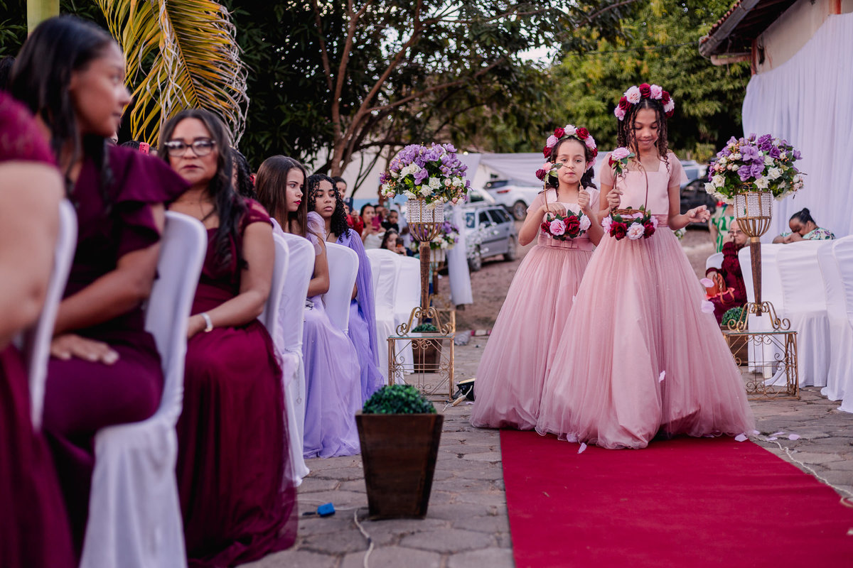 Casamento da Daiane e Filipe realizado no Recanto das Artes - Chapada do Norte MG
Fotografo: Leandro Sales
Berilo
Santa Rita
Cachoeira
São João da Boa Vista
Minas Novas
Francisco Badaró
Jenipapo de Minas
José Gonçalves de Minas
