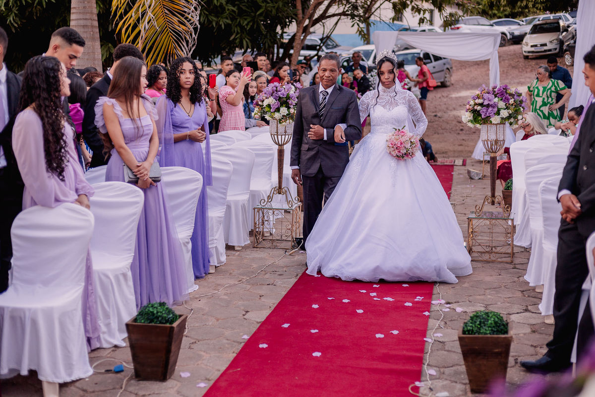 Casamento da Daiane e Filipe realizado no Recanto das Artes - Chapada do Norte MG
Fotografo: Leandro Sales
Berilo
Santa Rita
Cachoeira
São João da Boa Vista
Minas Novas
Francisco Badaró
Jenipapo de Minas
José Gonçalves de Minas
