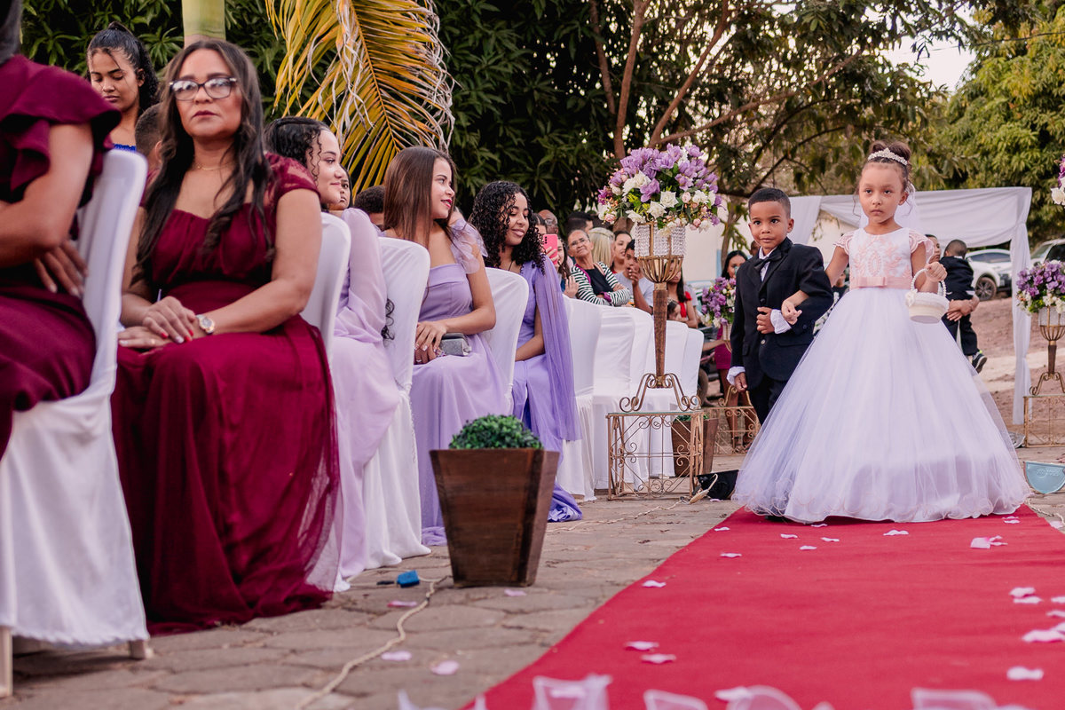 Casamento da Daiane e Filipe realizado no Recanto das Artes - Chapada do Norte MG
Fotografo: Leandro Sales
Berilo
Santa Rita
Cachoeira
São João da Boa Vista
Minas Novas
Francisco Badaró
Jenipapo de Minas
José Gonçalves de Minas

