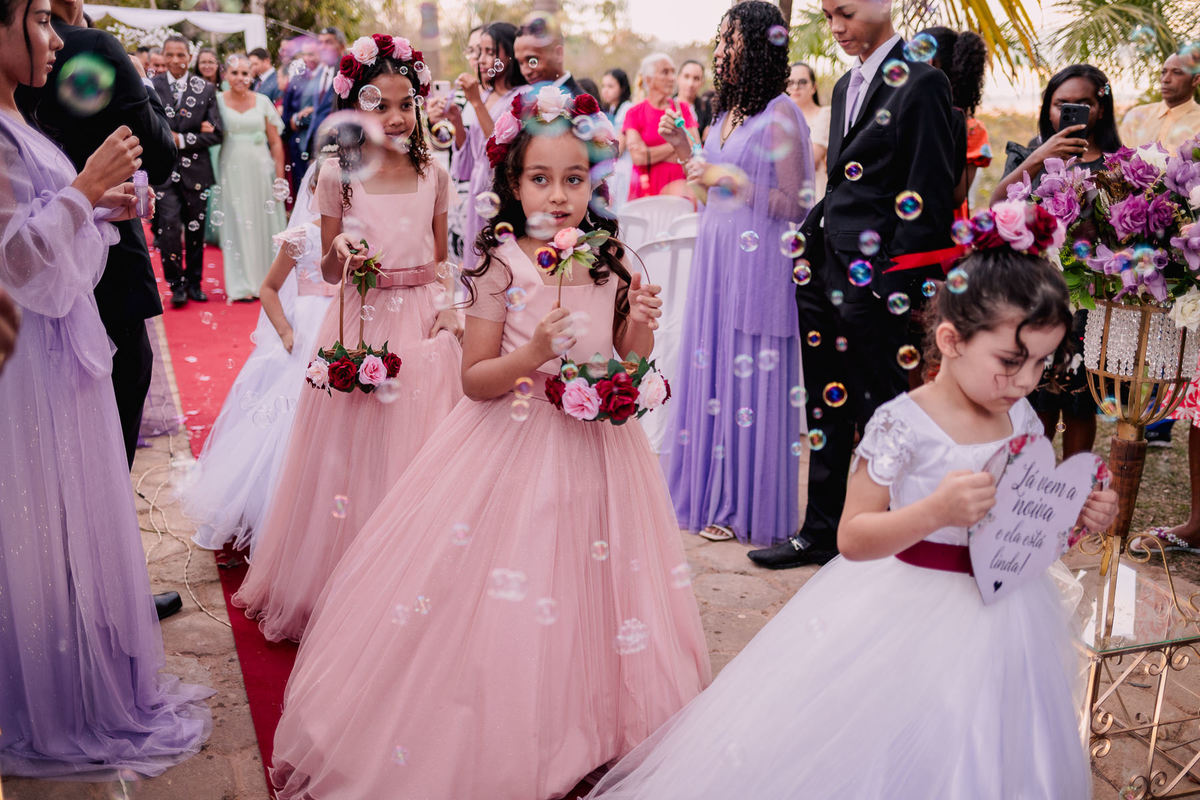 Casamento da Daiane e Filipe realizado no Recanto das Artes - Chapada do Norte MG
Fotografo: Leandro Sales
Berilo
Santa Rita
Cachoeira
São João da Boa Vista
Minas Novas
Francisco Badaró
Jenipapo de Minas
José Gonçalves de Minas
