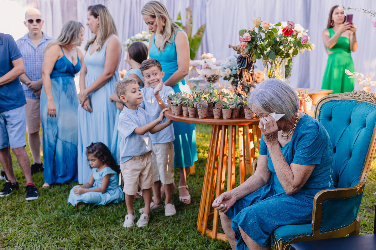 Festa de aniversário em Berilo-mg 70 anos da Dona Terezinha
Fotografo: Leandro Sales Fotografias
Chapada do Norte
Jenipapo de Minas
Francisco Badaró
José Gonçalves de Minas
Virgem da Lapa