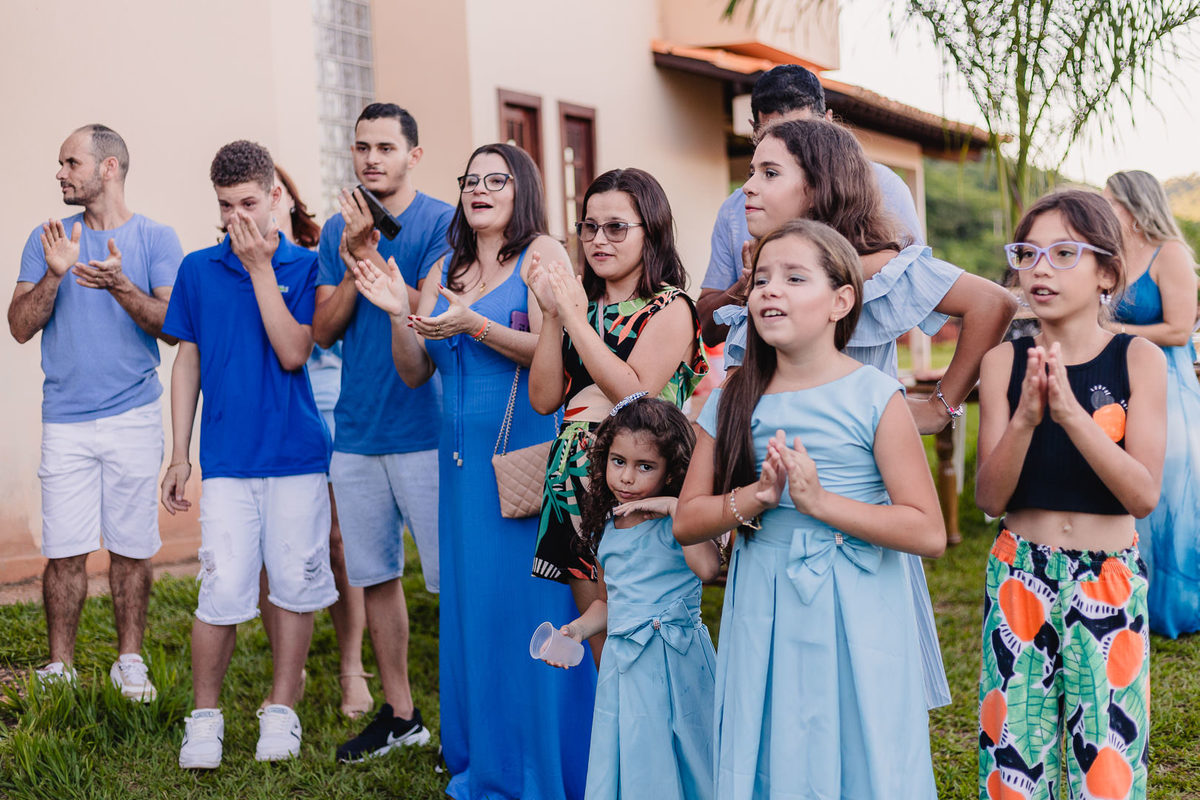 Festa de aniversário em Berilo-mg 70 anos da Dona Terezinha
Fotografo: Leandro Sales Fotografias
Chapada do Norte
Jenipapo de Minas
Francisco Badaró
José Gonçalves de Minas
Virgem da Lapa