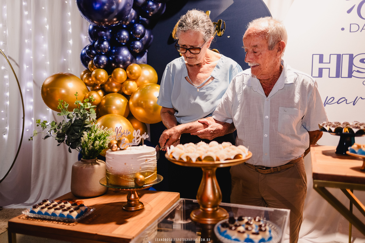 Festa de aniversário 90 anos do Sr Bila, realizado em Francisco Badaró, Fotografo: Leandro Sales Fotografias de Berilo - MG

Jenipapo de Minas
José Gonçalves de Minas
Chapada do Norte