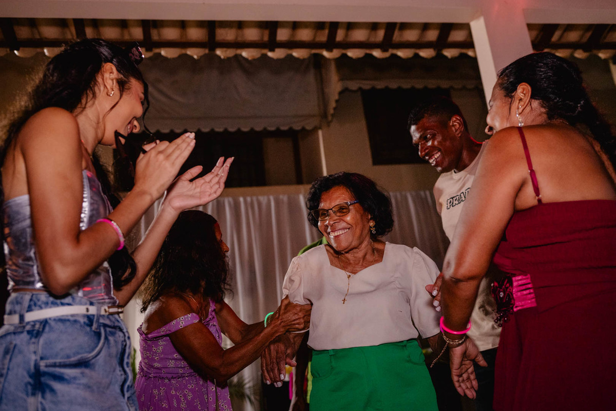 Festa de aniversário em Berilo-mg 80 anos da Dona Lourdes
Fotografo: Leandro Sales Fotografias
Chapada do Norte
Jenipapo de Minas
Francisco Badaró
José Gonçalves de Minas
Virgem da Lapa