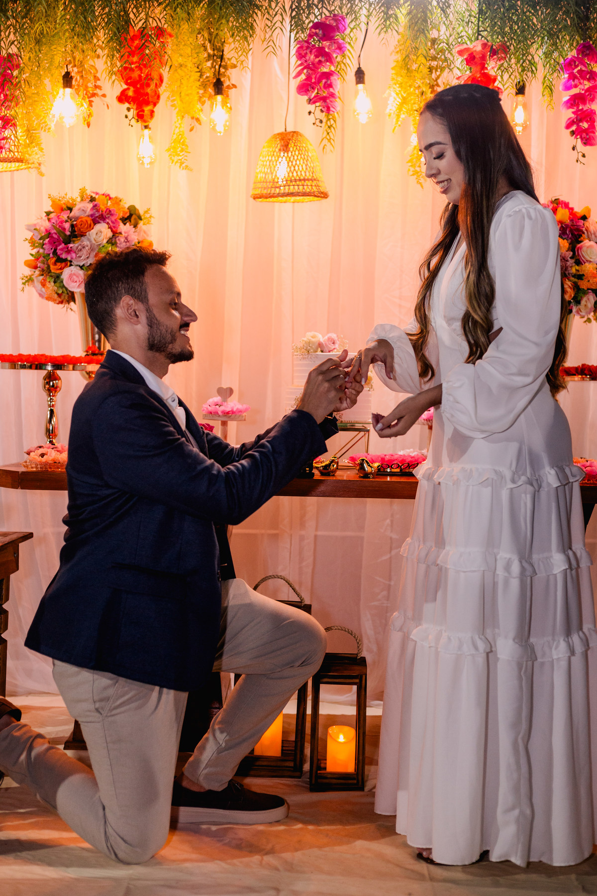 Festa de Noivado da taynara e Rafael, realizado em Francisco Badaró na Sede do Esplanada, Fotógrafo Leandro Sales
Fotógrafo de eventos em Berilo, Chapada do Norte, Jenipapo de Minas, Minas Novas, Virgem da Lapa, Araçuaí