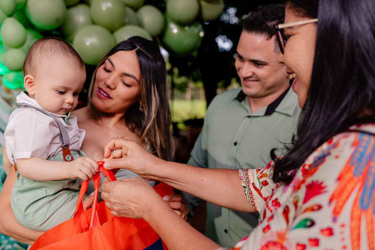 Aniversário Infantil de 1 ano do Pyetro, Fotografado por Leandro Sales no Sítio Santa Luzia em Jenipapo de Minas
Francisco Badaró
Berilo
Chapada do Norte
José Gonçalves de Minas