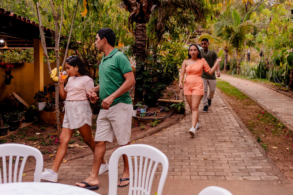 Aniversário Infantil de 1 ano do Pyetro, Fotografado por Leandro Sales no Sítio Santa Luzia em Jenipapo de Minas
Francisco Badaró
Berilo
Chapada do Norte
José Gonçalves de Minas