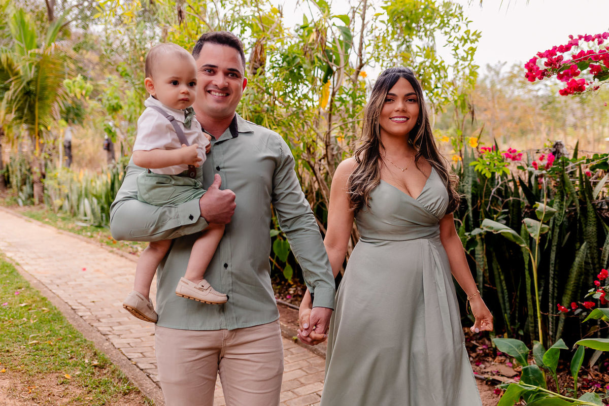 Aniversário Infantil de 1 ano do Pyetro, Fotografado por Leandro Sales no Sítio Santa Luzia em Jenipapo de Minas
Francisco Badaró
Berilo
Chapada do Norte
José Gonçalves de Minas