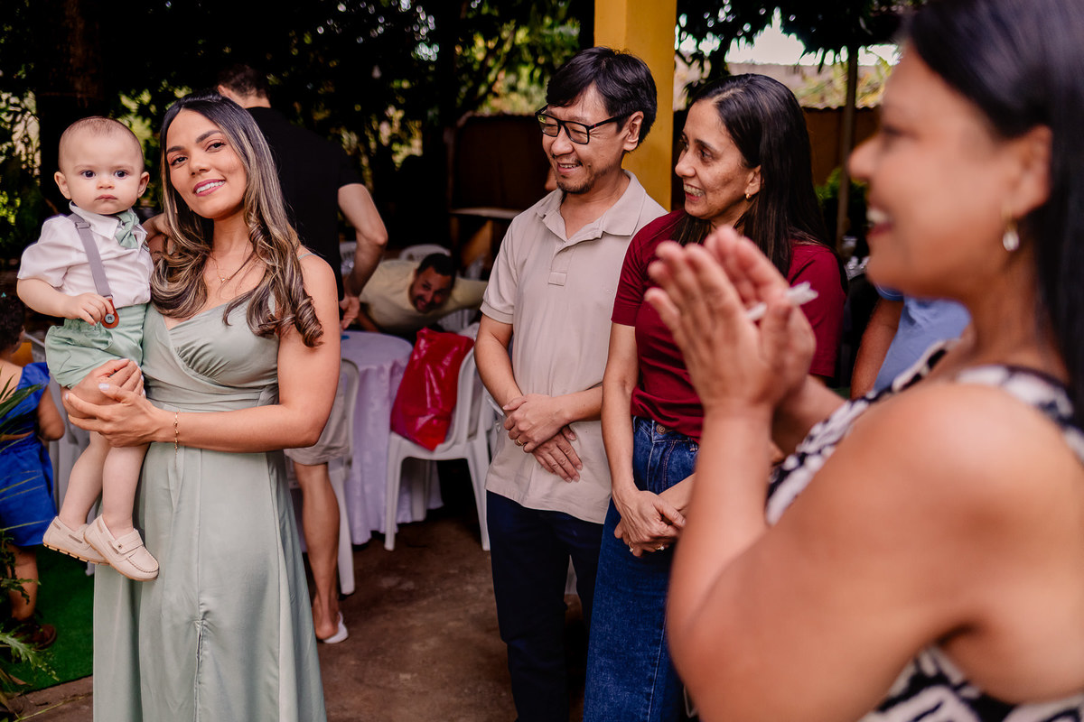 Aniversário Infantil de 1 ano do Pyetro, Fotografado por Leandro Sales no Sítio Santa Luzia em Jenipapo de Minas
Francisco Badaró
Berilo
Chapada do Norte
José Gonçalves de Minas