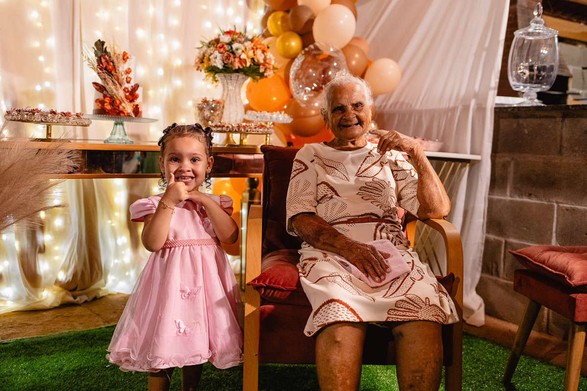 Aniversário de 100 anos da Dona Maria, realizado em Berilo, Minas Gerais na Chácara Recanto
Fotografo - Leandro Sales
José Gonçalves de Minas
Jenipapo de Minas
Francisco Badaró
Virgem da Lapa
Araçuaí
Leliveldia