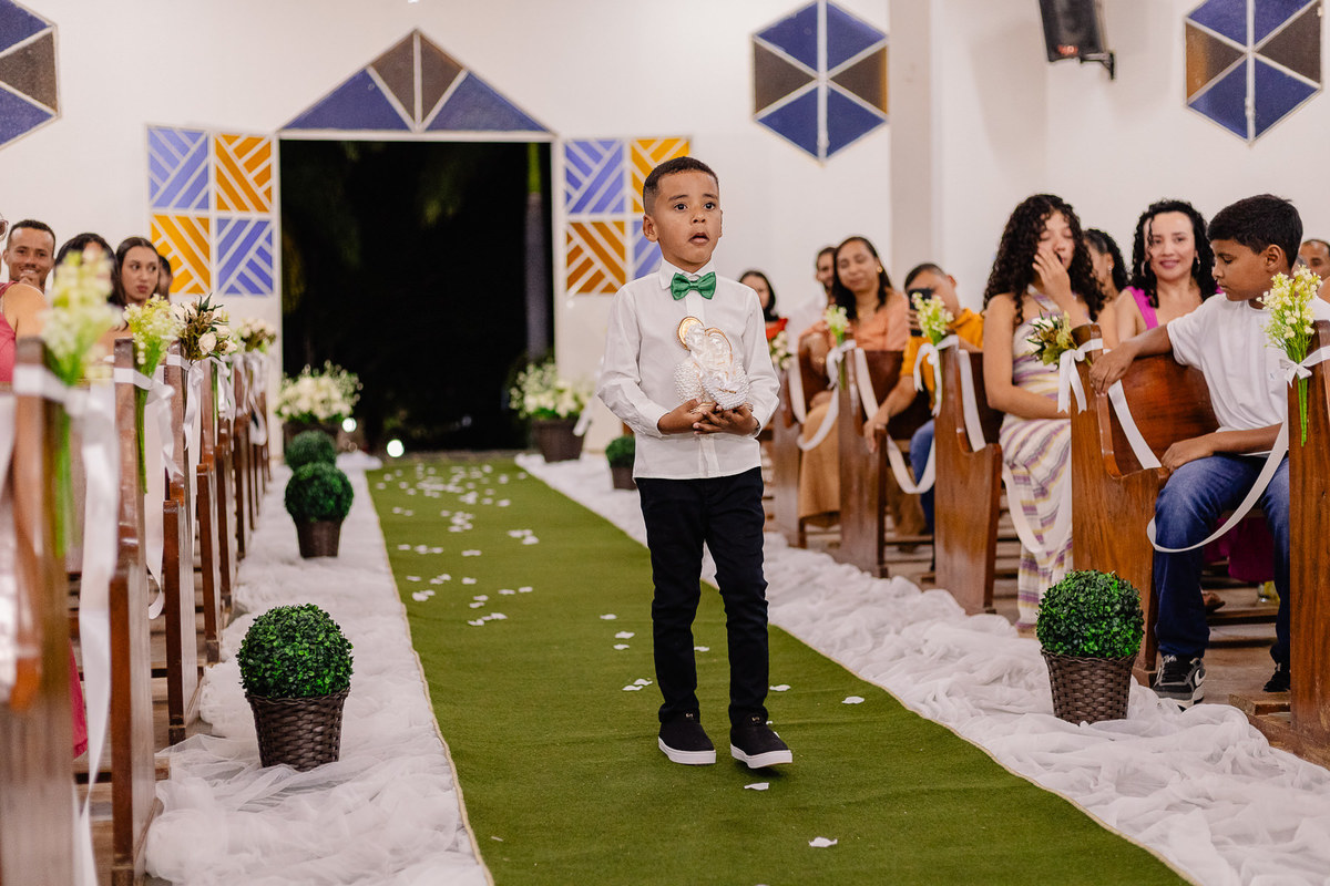 Casamento da Mariana e Josimar
Realizado em Jenipapo de Minas - MG
Fotografo Leandro Sales

Francisco Badaró
José Gonçalves de Minas
Chapada do Norte
Berilo
Dia da Noiva
Noiva
Noivo
Noivos