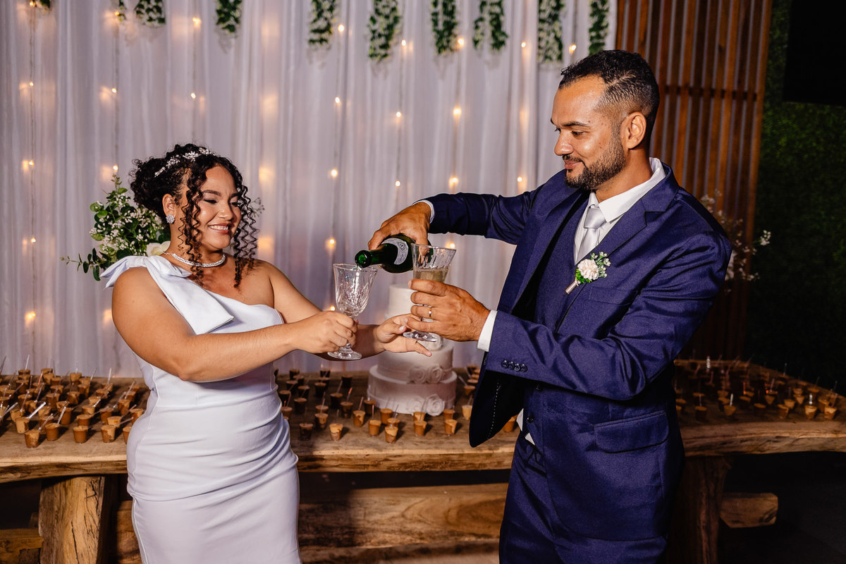 Casamento da Mariana e Josimar
Realizado em Jenipapo de Minas - MG
Fotografo Leandro Sales

Francisco Badaró
José Gonçalves de Minas
Chapada do Norte
Berilo
Dia da Noiva
Noiva
Noivo
Noivos