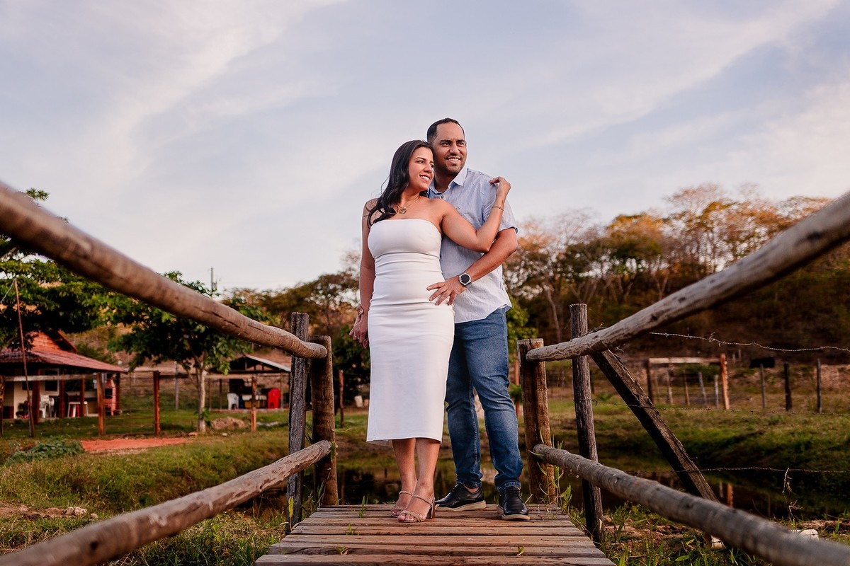 Ensaio de casal de Joyce e Karlley 
Fotógrafo - Leandro Sales
no Painas e Pitoresca em Berilo - Minas Gerais