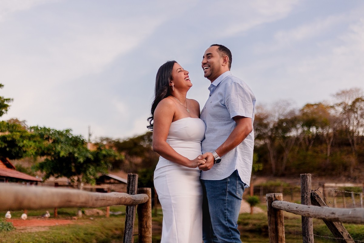 Ensaio de casal de Joyce e Karlley 
Fotógrafo - Leandro Sales
no Painas e Pitoresca em Berilo - Minas Gerais