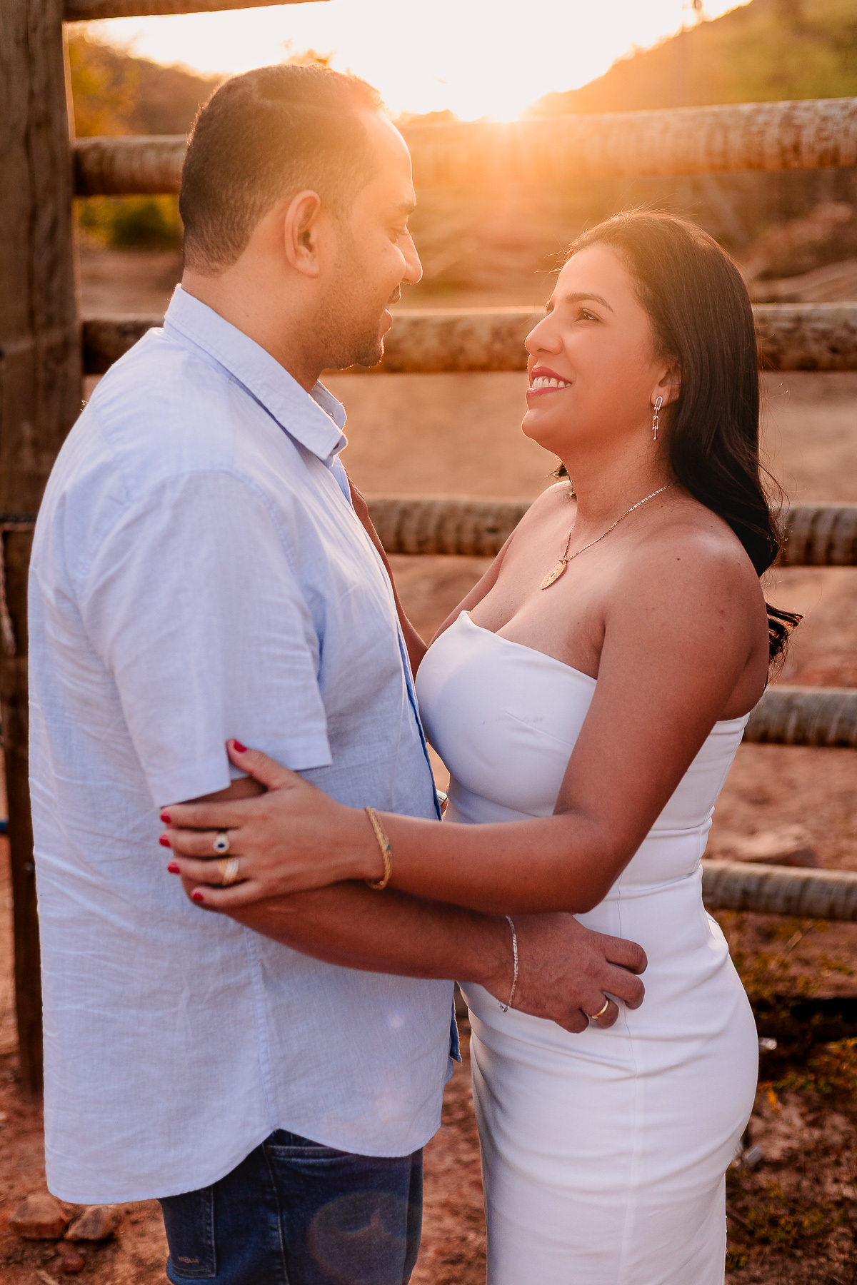 Ensaio de casal de Joyce e Karlley 
Fotógrafo - Leandro Sales
no Painas e Pitoresca em Berilo - Minas Gerais