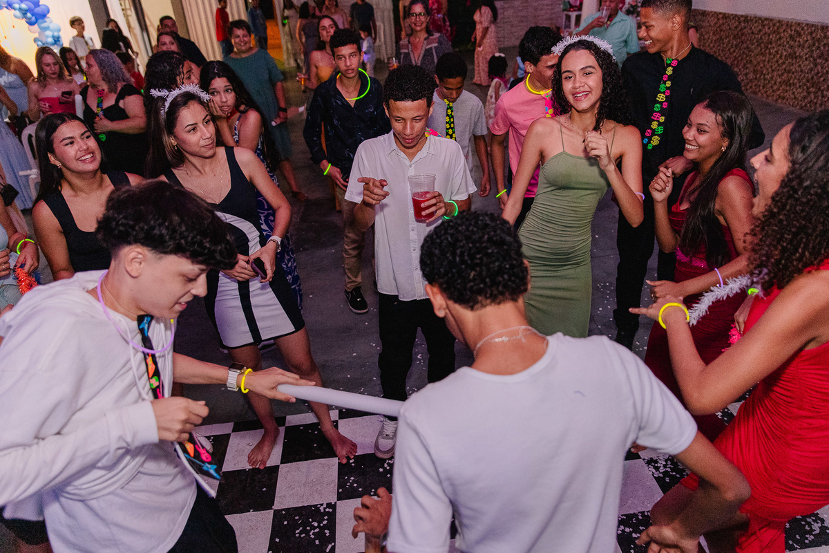 Festa de debutante - Aniversário de 15 anos da Maria Alice - Realizado em Jenipapo de Minas - MG 
Fotografado por Leandro Sales
Chapada do norte
Francisco Badaró
José Gonçalves de Minas