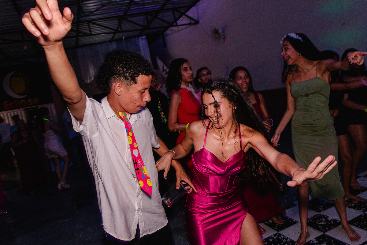 Festa de debutante - Aniversário de 15 anos da Maria Alice - Realizado em Jenipapo de Minas - MG 
Fotografado por Leandro Sales
Chapada do norte
Francisco Badaró
José Gonçalves de Minas