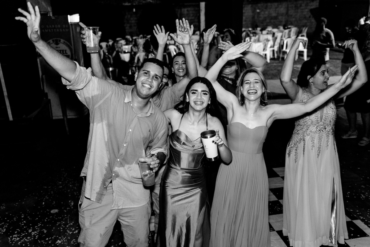 Festa de debutante - Aniversário de 15 anos da Maria Alice - Realizado em Jenipapo de Minas - MG 
Fotografado por Leandro Sales
Chapada do norte
Francisco Badaró
José Gonçalves de Minas