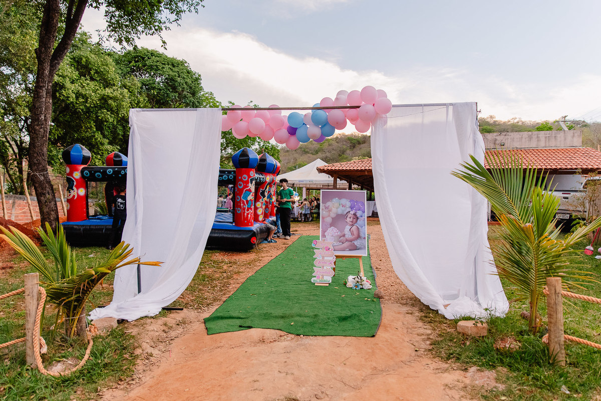 Festa de aniversário da Ágatha
Fotografado por Leandro Sales
local: Chácara Recanto
Festa Infantil
Berilo
Chapada do Norte
José Gonçalves de Minas
Francisco Badaró
Jenipapo de Minas