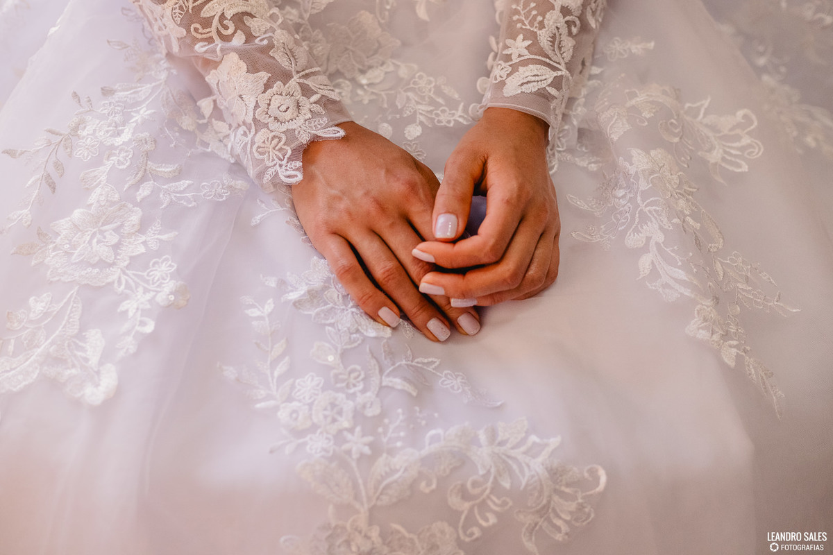 Foto do casamento de Márcia e Gener em Jenipapo de Minas MG, registrada por Leandro Sales, fotógrafo de casamento em Berilo e no Vale do Jequitinhonha, com foco em emoção, conexão e registros verdadeiros de um dia especial.