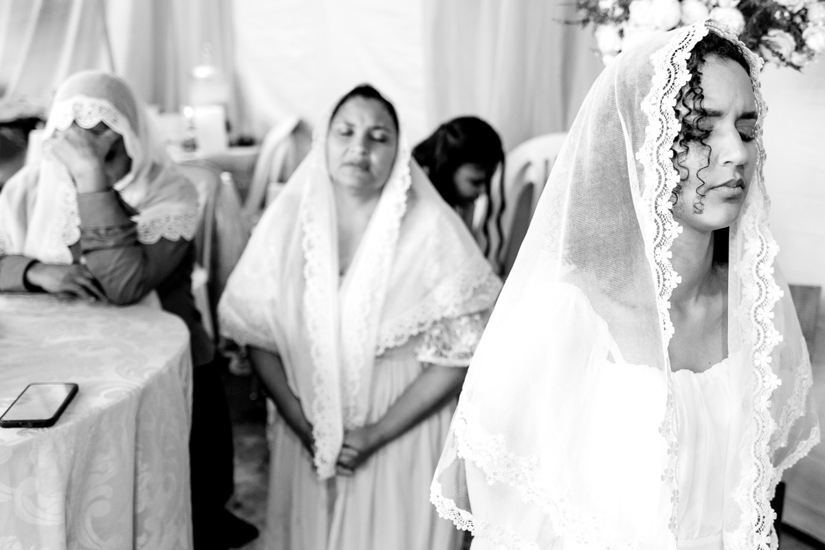 Casamento civil de Isabela e Samuel em José Gonçalves de Minas MG. Fotografia por Leandro Sales, fotógrafo de casamento em Berilo, Virgem da Lapa, Francisco Badaró, Jenipapo de Minas, Araçuaí