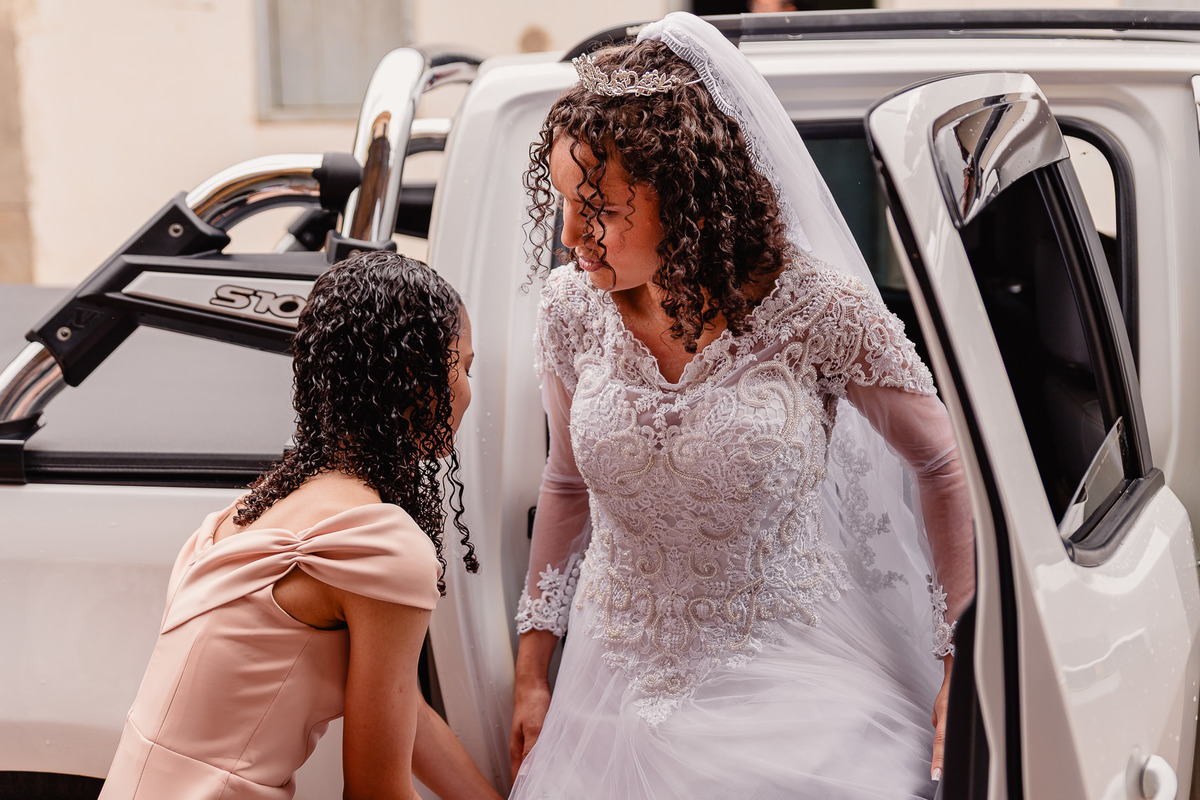 Casamento civil de Isabela e Samuel em José Gonçalves de Minas MG. Fotografia por Leandro Sales, fotógrafo de casamento em Berilo, Virgem da Lapa, Francisco Badaró, Jenipapo de Minas, Araçuaí