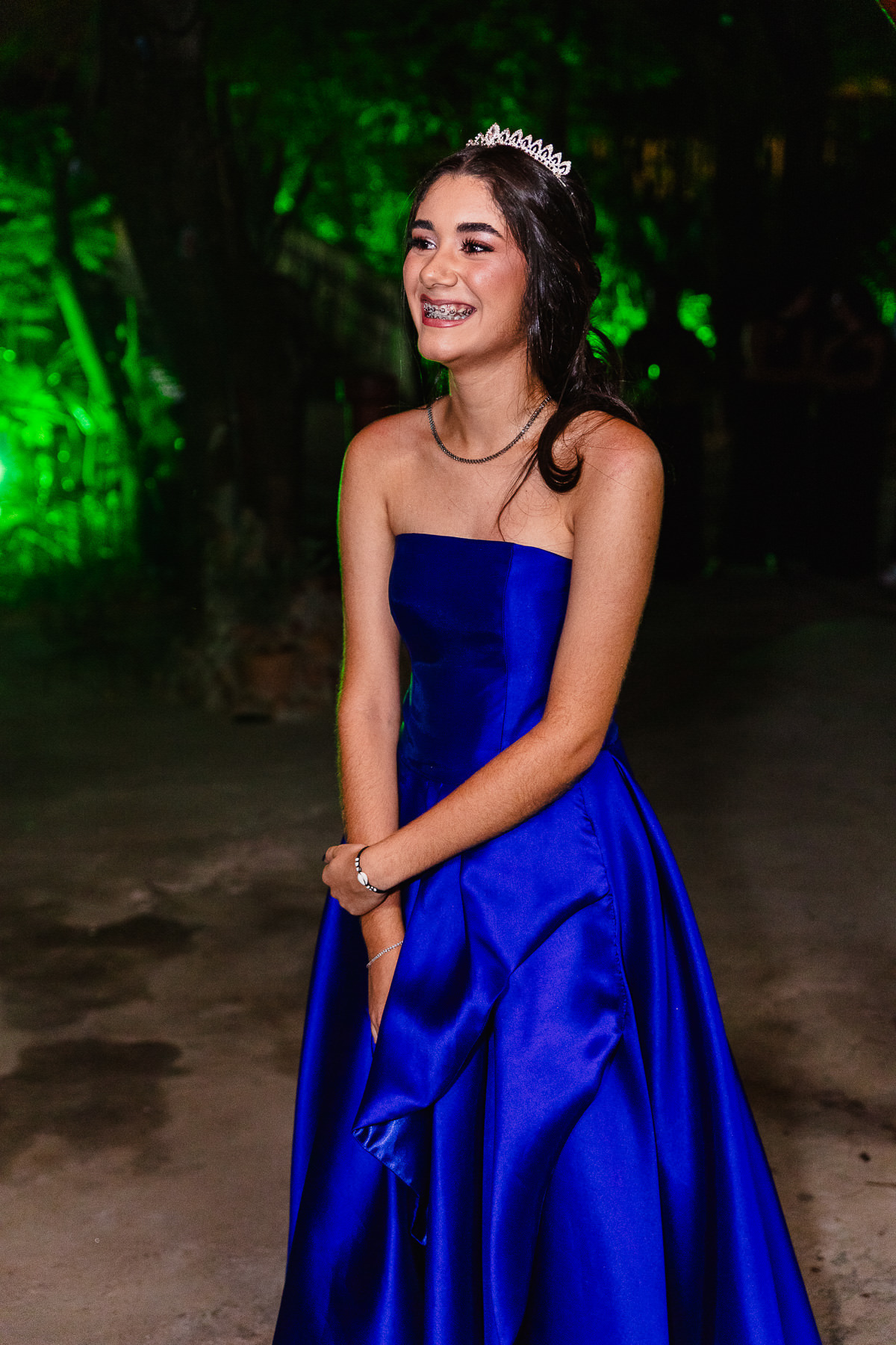 Festa de 15 anos da Lara Santos no espaço Uait em Araçuaí-MG, - Fotografado por Leandro Sales, fotografo de Berilo que atende, Chapada do Norte, Francisco Badaró, Jenipapo de Minas, José Gonçalves de Minas, Virgem da Lapa