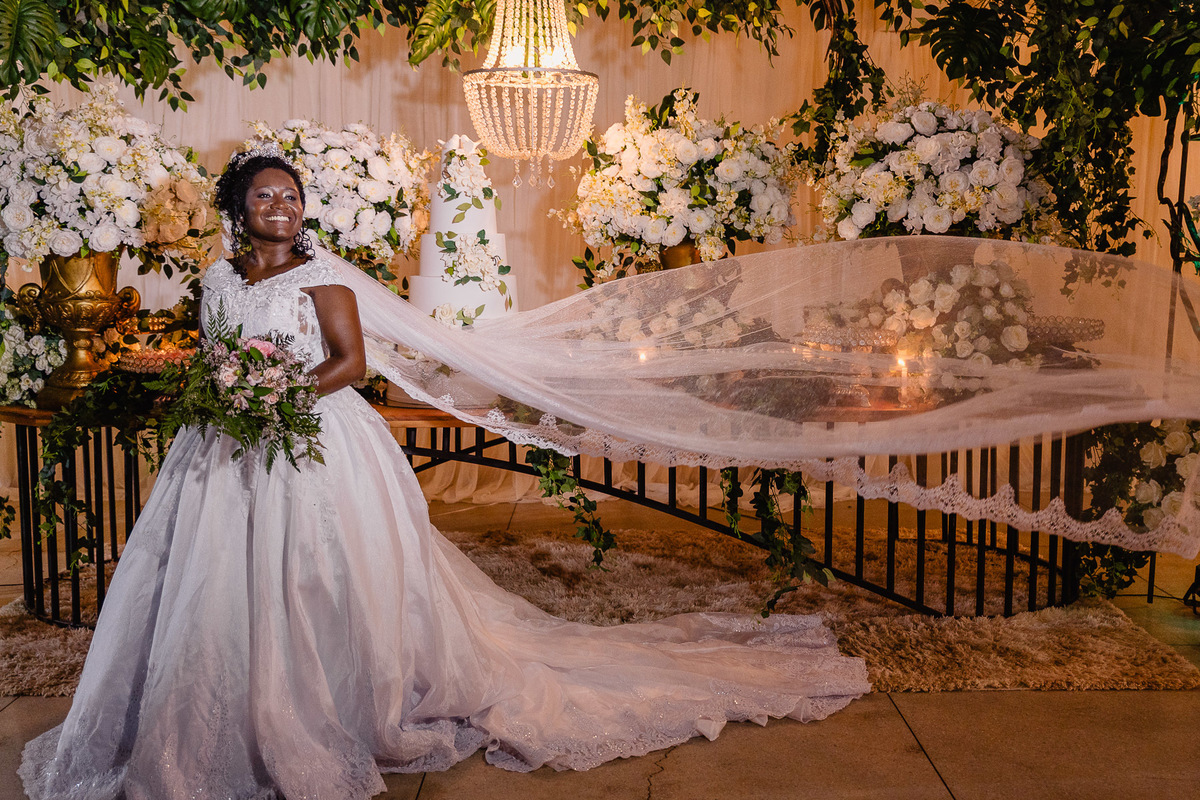 Casamento da Lucilene e Anderson, realizado em Virgem da Lapa - MG, Fotógrafo Leandro Sales
Berilo
Jenipapo de Minas
José Gonçalves de Minas
Francisco Badaró
Araçuaí
Chapada do Norte
Minas Novas